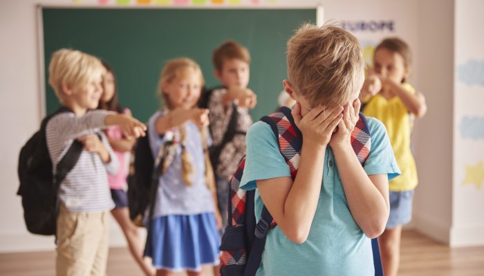 Trauma Masa Kecil ? Cobalah Atasi dengan Cara Ini