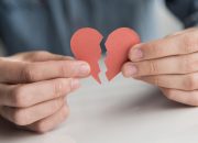 Takut Jatuh Cinta ? Kenali Apa Itu Philophobia